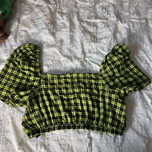 Medium Noisy May crop top